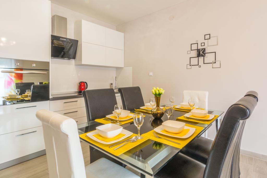 Sound Of The Sea Apartment ซาดาร์ ภายนอก รูปภาพ